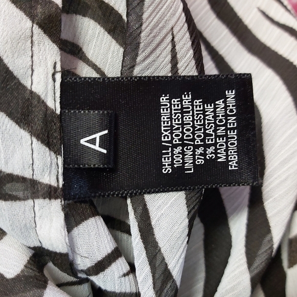 Tahari Zebra Print Long sleeves Blouse - Picture 10 of 11